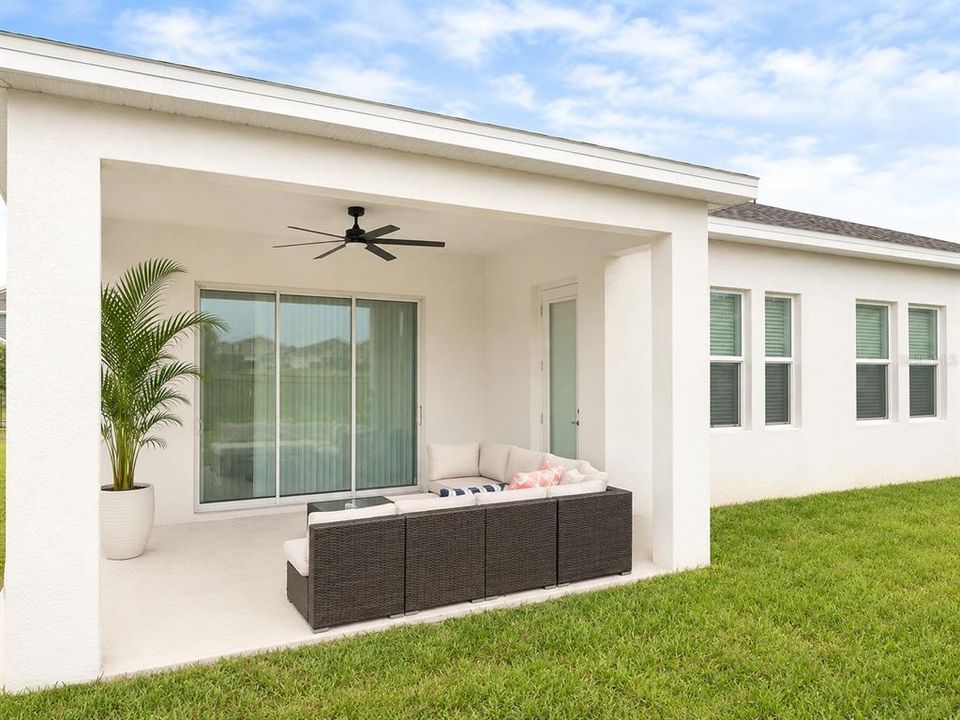 En Venta: $484,999 (4 camas, 3 baños, 2649 Pies cuadrados)
