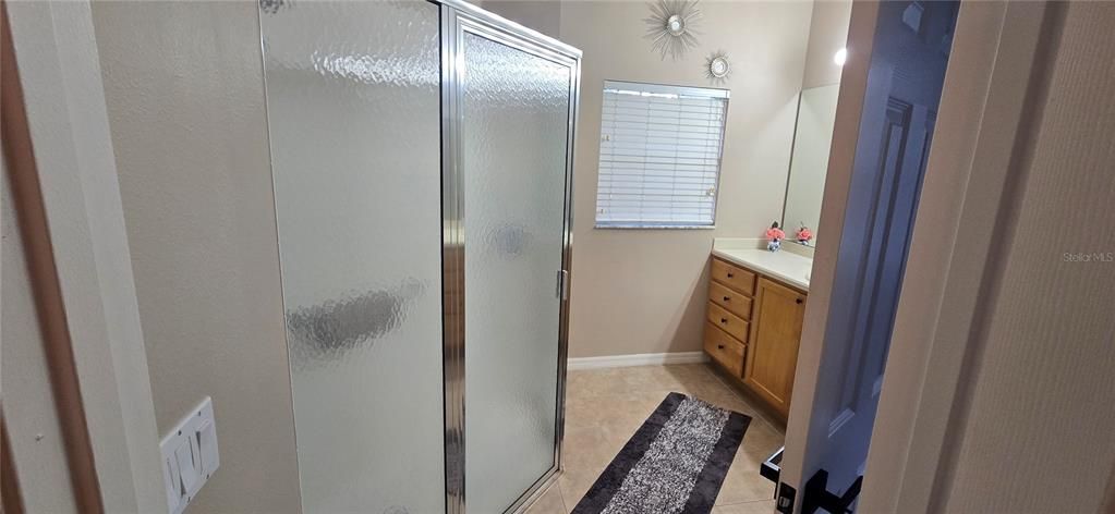 For Rent: $2,000 (2 beds, 2 baths, 1467 Square Feet)