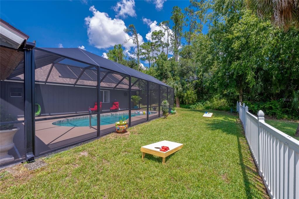 For Sale: $598,000 (5 beds, 3 baths, 2692 Square Feet)