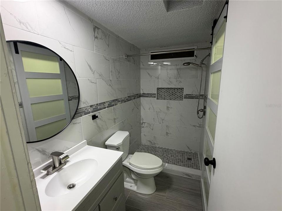 For Rent: $1,900 (2 beds, 2 baths, 1036 Square Feet)
