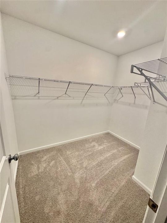En Renta: $2,000 (3 camas, 2 baños, 1689 Pies cuadrados)