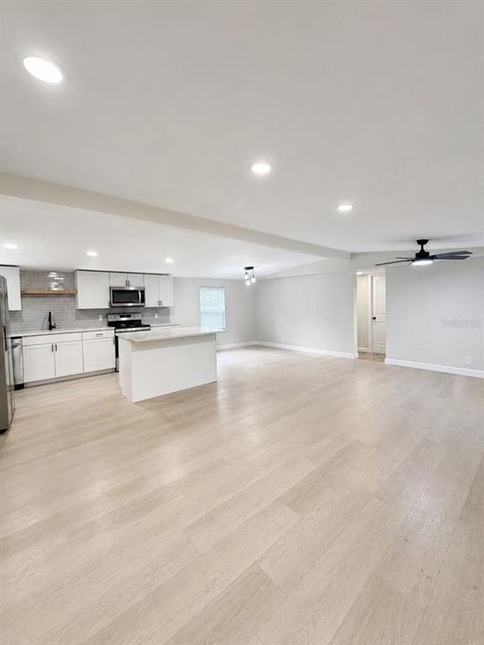 For Sale: $239,900 (3 beds, 2 baths, 1152 Square Feet)