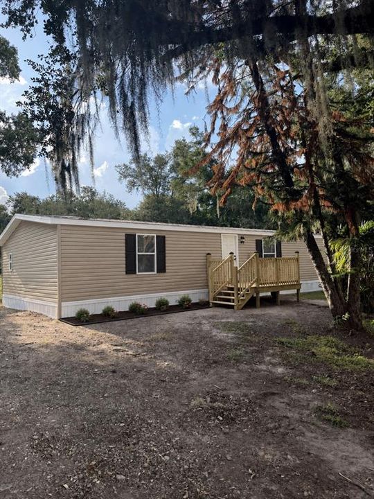 For Sale: $239,900 (3 beds, 2 baths, 1152 Square Feet)