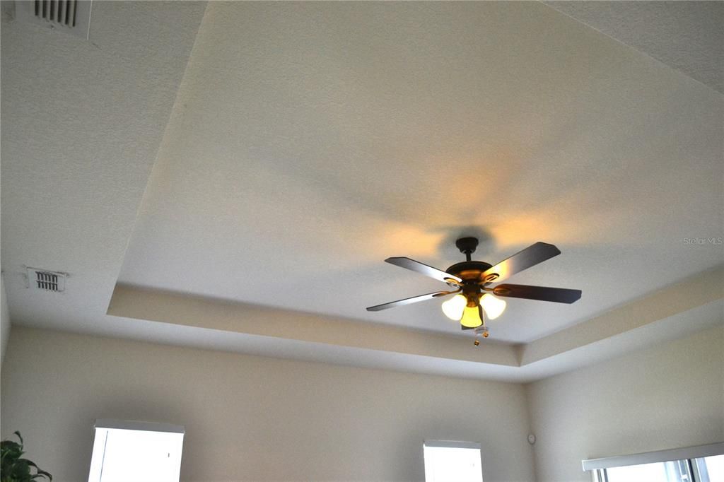 For Sale: $375,000 (4 beds, 3 baths, 2055 Square Feet)
