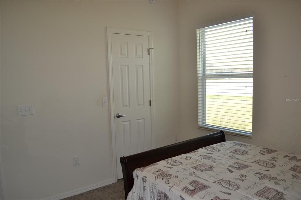For Sale: $375,000 (4 beds, 3 baths, 2055 Square Feet)