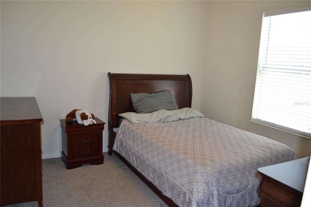 For Sale: $375,000 (4 beds, 3 baths, 2055 Square Feet)