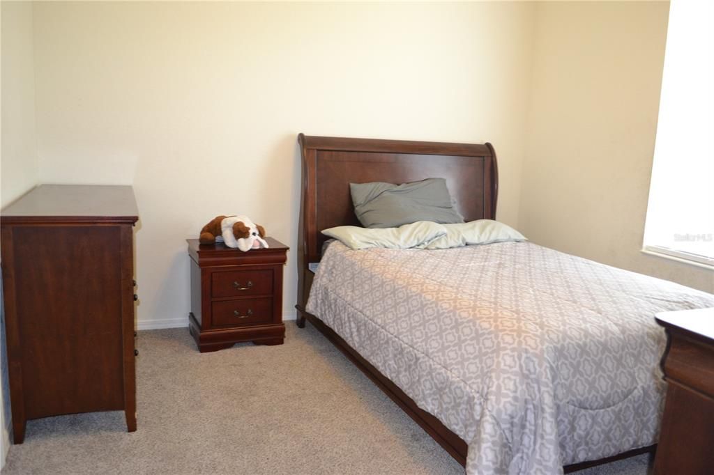 For Sale: $375,000 (4 beds, 3 baths, 2055 Square Feet)