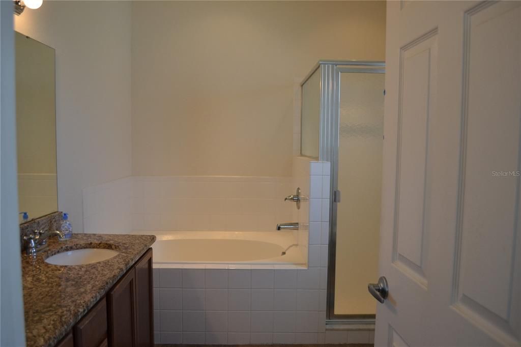 For Sale: $375,000 (4 beds, 3 baths, 2055 Square Feet)
