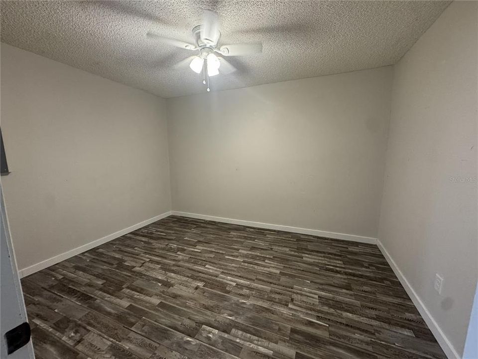 En Venta: $285,000 (3 camas, 2 baños, 1089 Pies cuadrados)