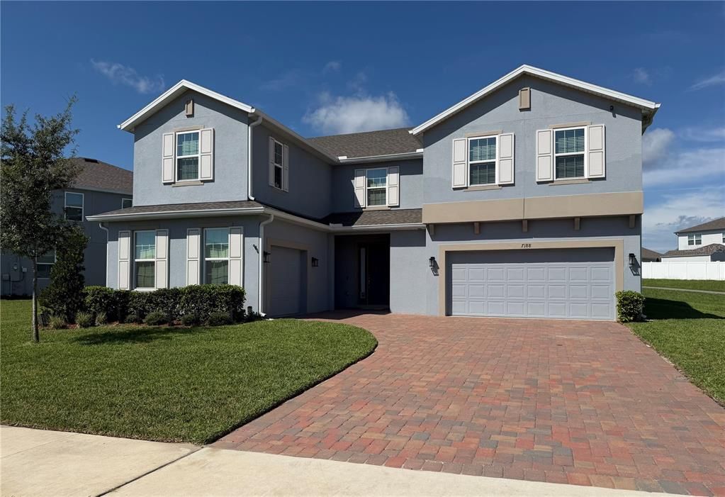 For Sale: $765,000 (6 beds, 4 baths, 3912 Square Feet)
