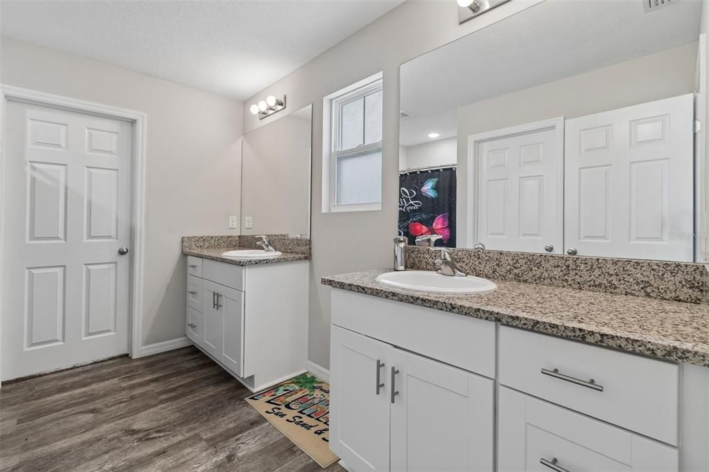 For Sale: $330,000 (4 beds, 2 baths, 2448 Square Feet)