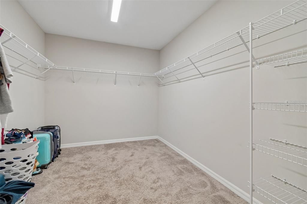 For Sale: $330,000 (4 beds, 2 baths, 2448 Square Feet)