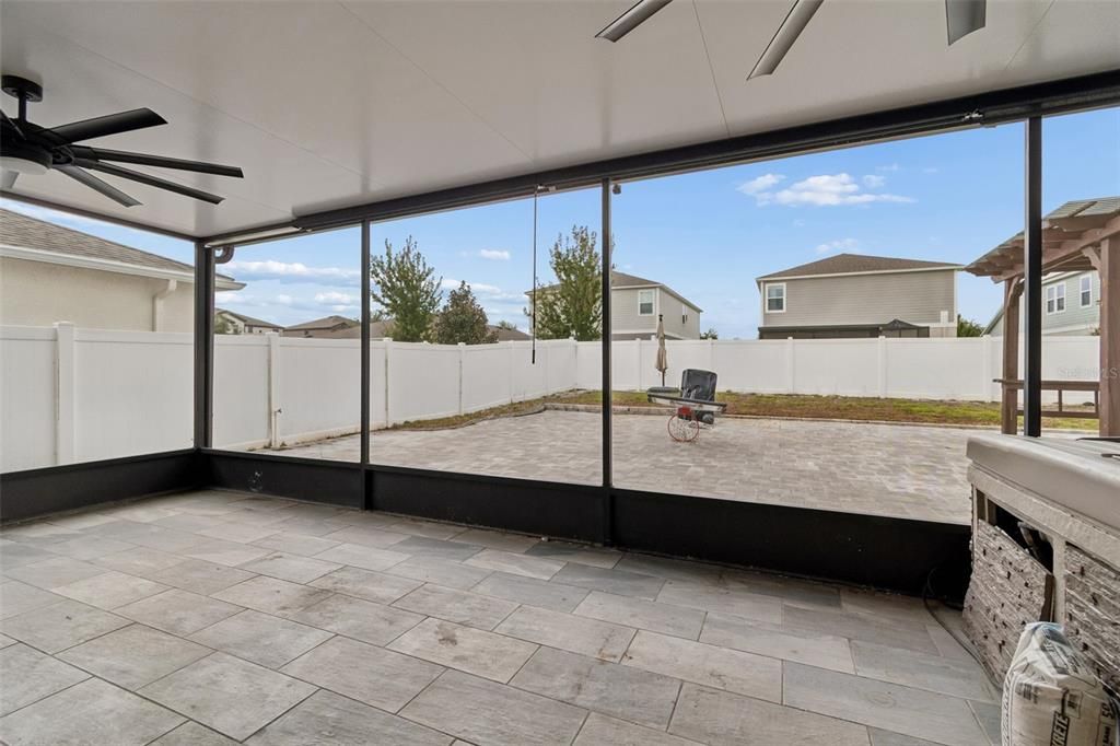 For Sale: $330,000 (4 beds, 2 baths, 2448 Square Feet)