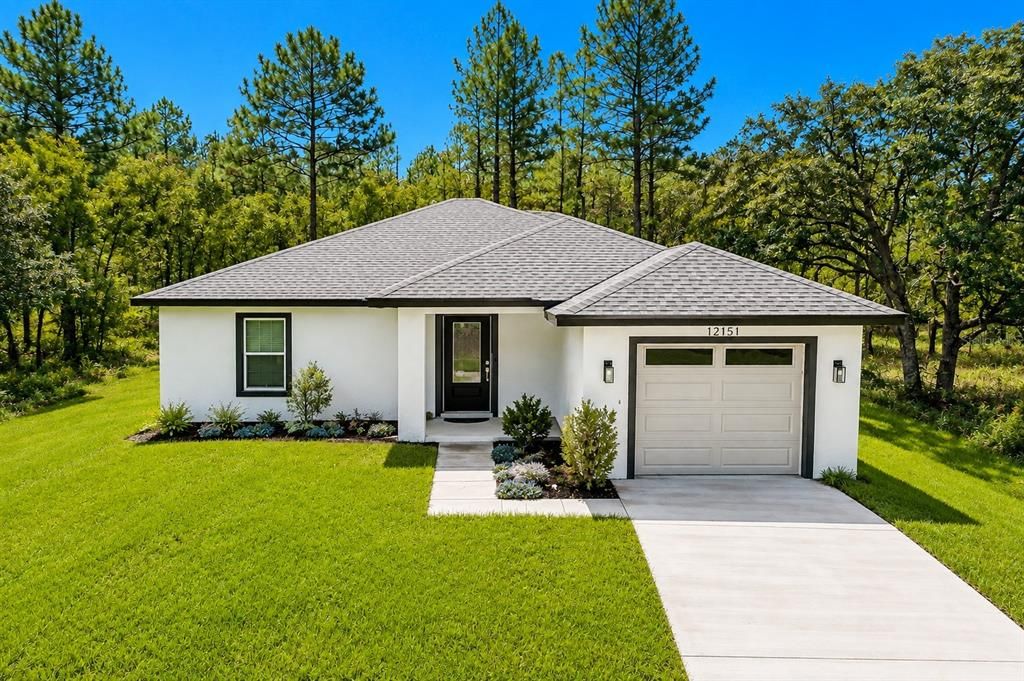 For Sale: $339,000 (3 beds, 2 baths, 1399 Square Feet)