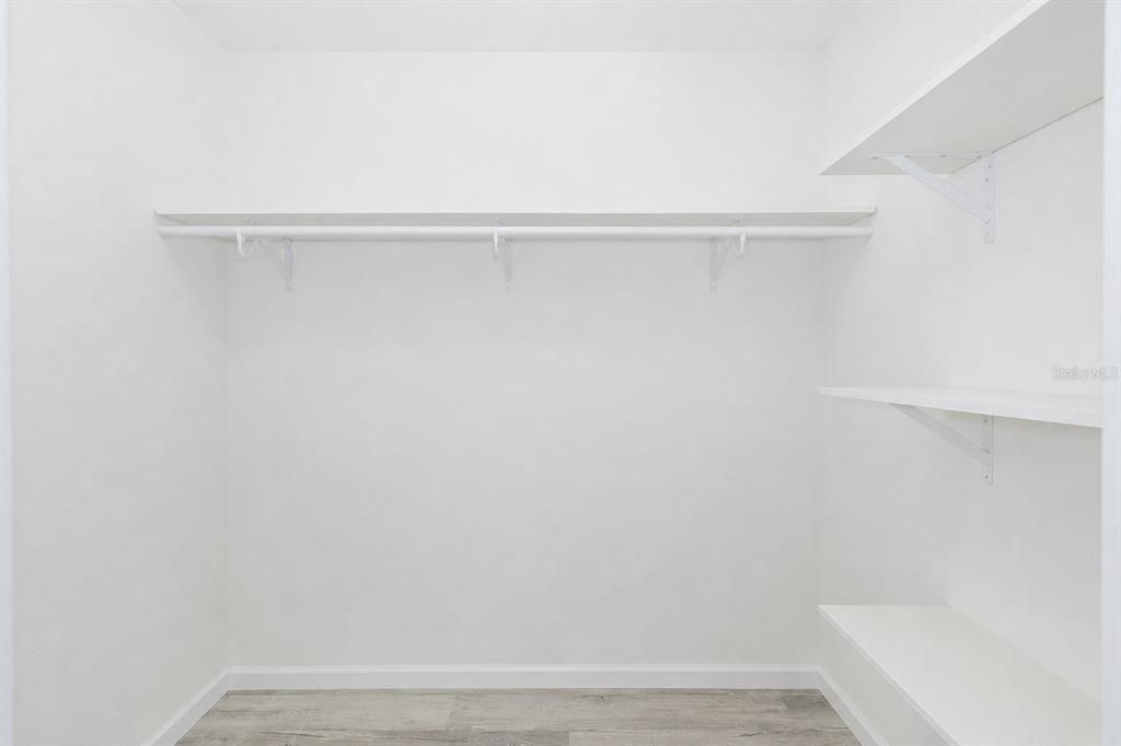 For Sale: $339,000 (3 beds, 2 baths, 1399 Square Feet)