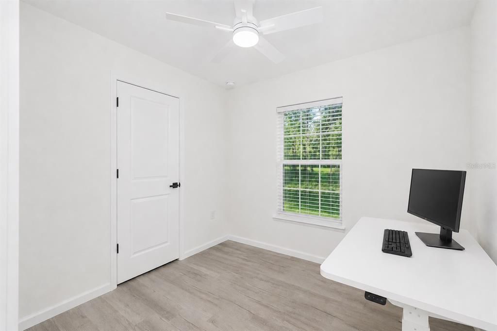 For Sale: $339,000 (3 beds, 2 baths, 1399 Square Feet)