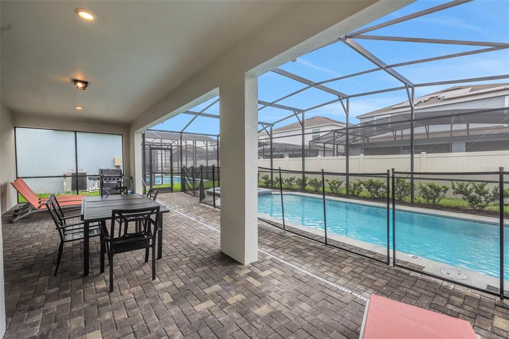 For Sale: $849,900 (10 beds, 8 baths, 4399 Square Feet)