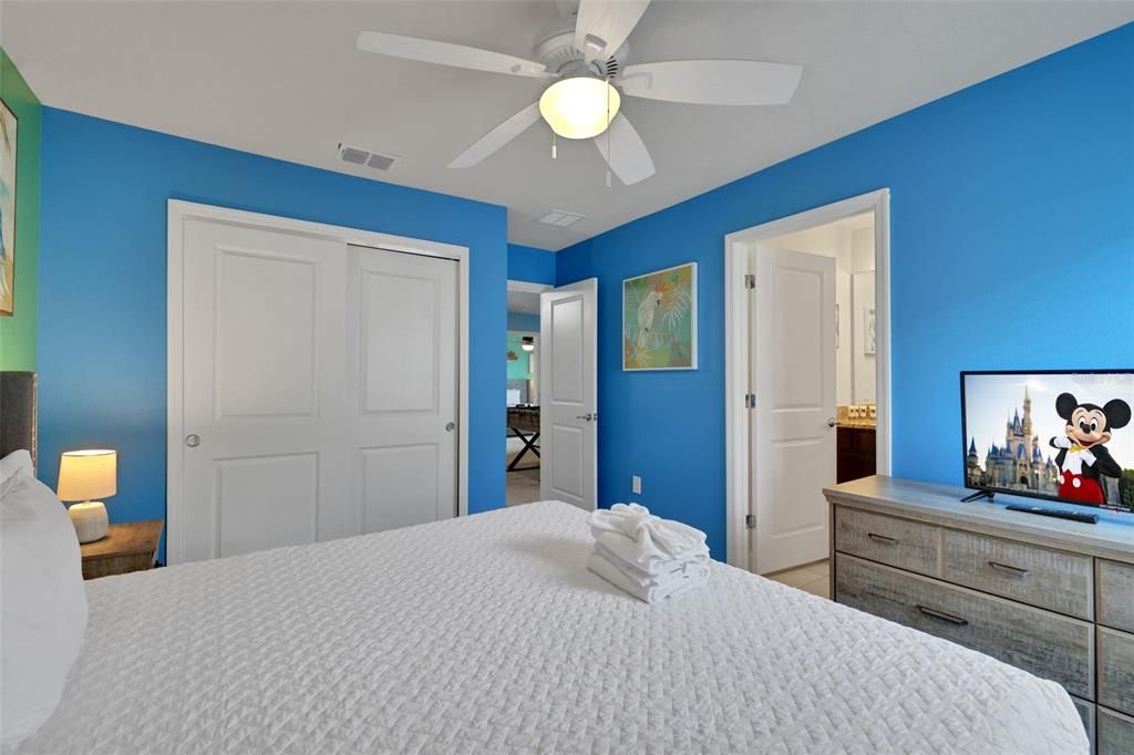 For Sale: $849,900 (10 beds, 8 baths, 4399 Square Feet)