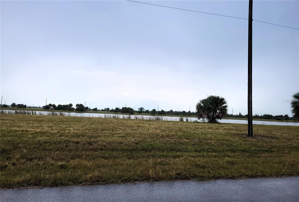 待售: $39,000 (0.19 acres)