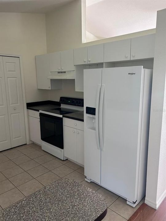 En Venta: $325,000 (3 camas, 2 baños, 1269 Pies cuadrados)