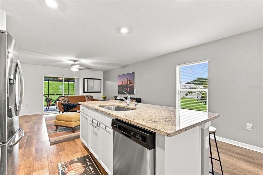 For Sale: $280,000 (3 beds, 2 baths, 1452 Square Feet)