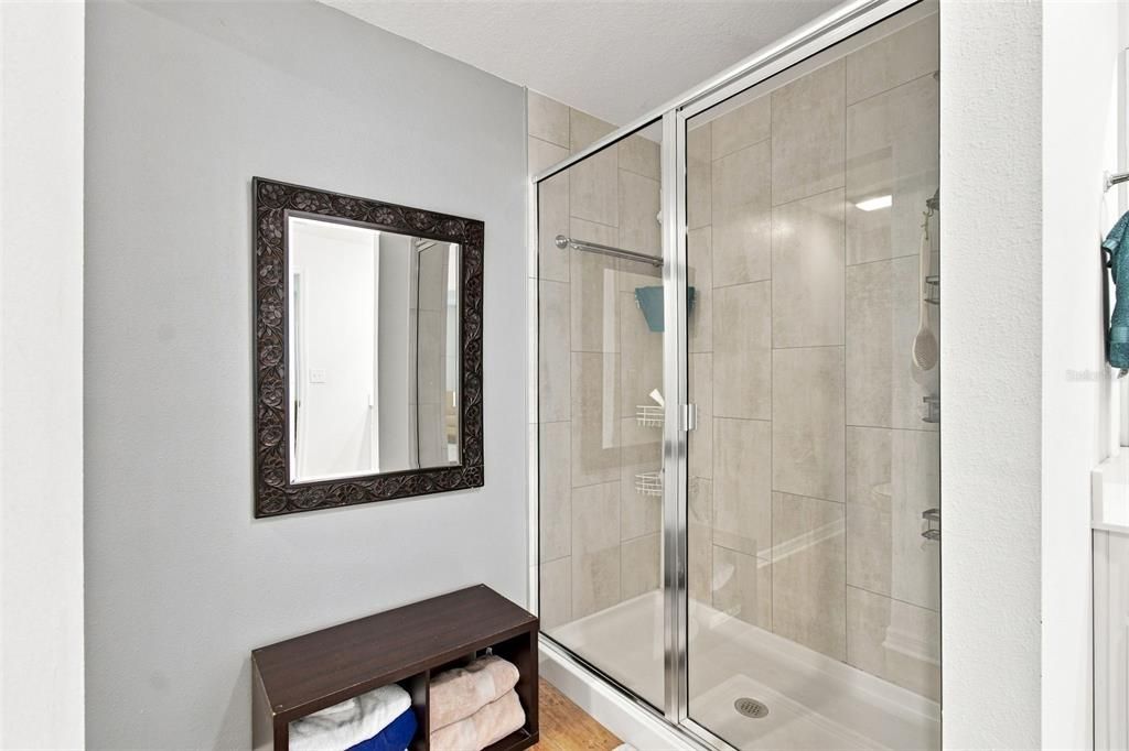 For Sale: $280,000 (3 beds, 2 baths, 1452 Square Feet)