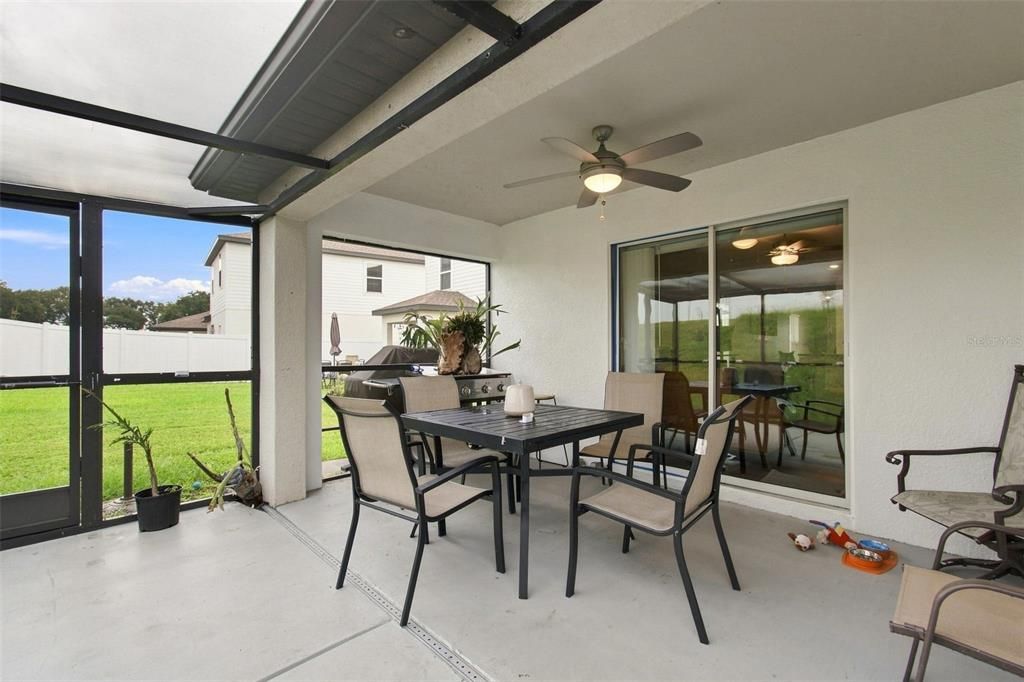 For Sale: $280,000 (3 beds, 2 baths, 1452 Square Feet)