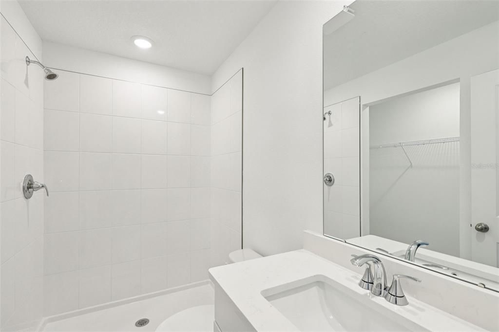 For Sale: $324,000 (4 beds, 3 baths, 1842 Square Feet)