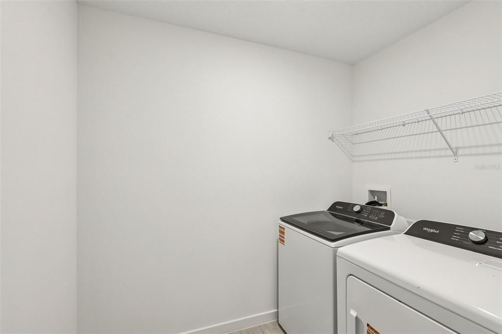 For Sale: $324,000 (4 beds, 3 baths, 1842 Square Feet)