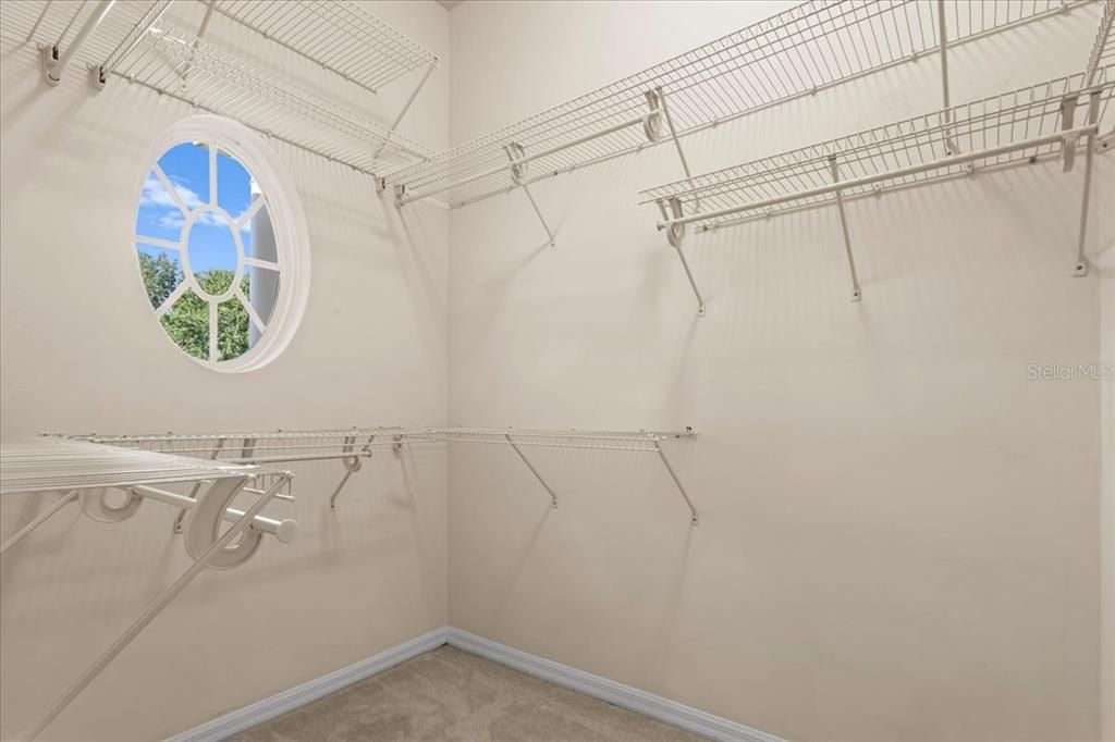 En Venta: $525,000 (4 camas, 3 baños, 2397 Pies cuadrados)