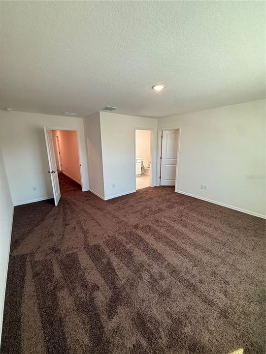 En Renta: $2,450 (3 camas, 2 baños, 1694 Pies cuadrados)