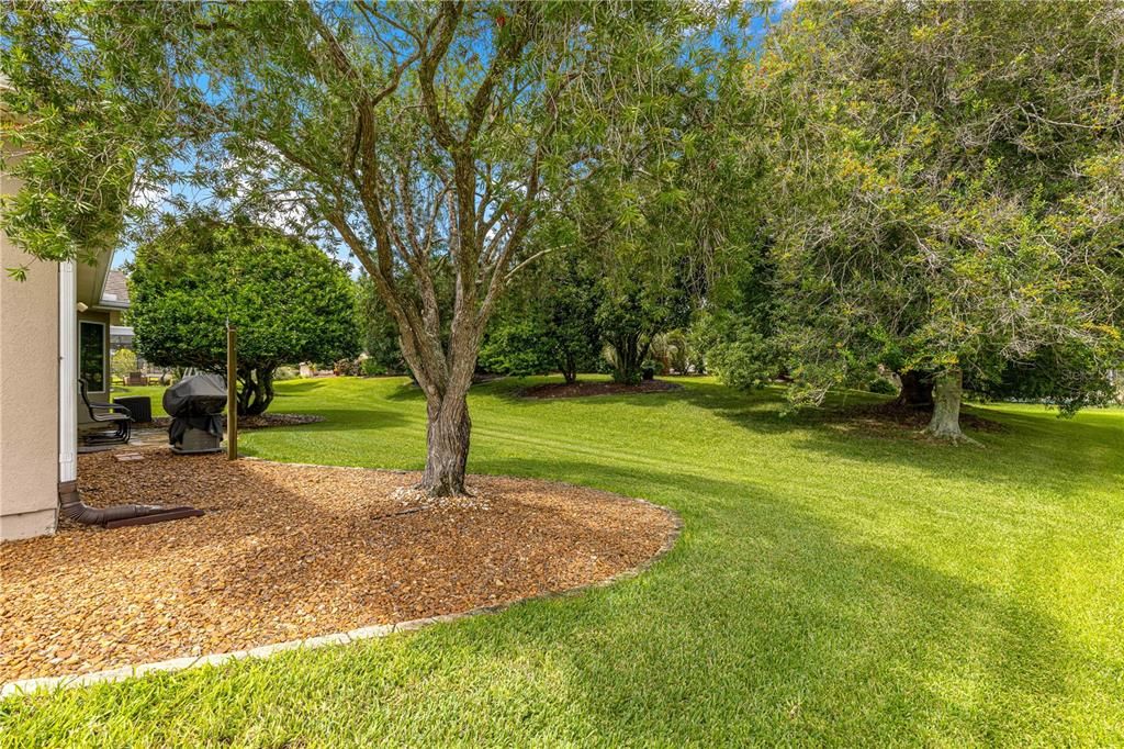 For Sale: $429,000 (2 beds, 2 baths, 1840 Square Feet)