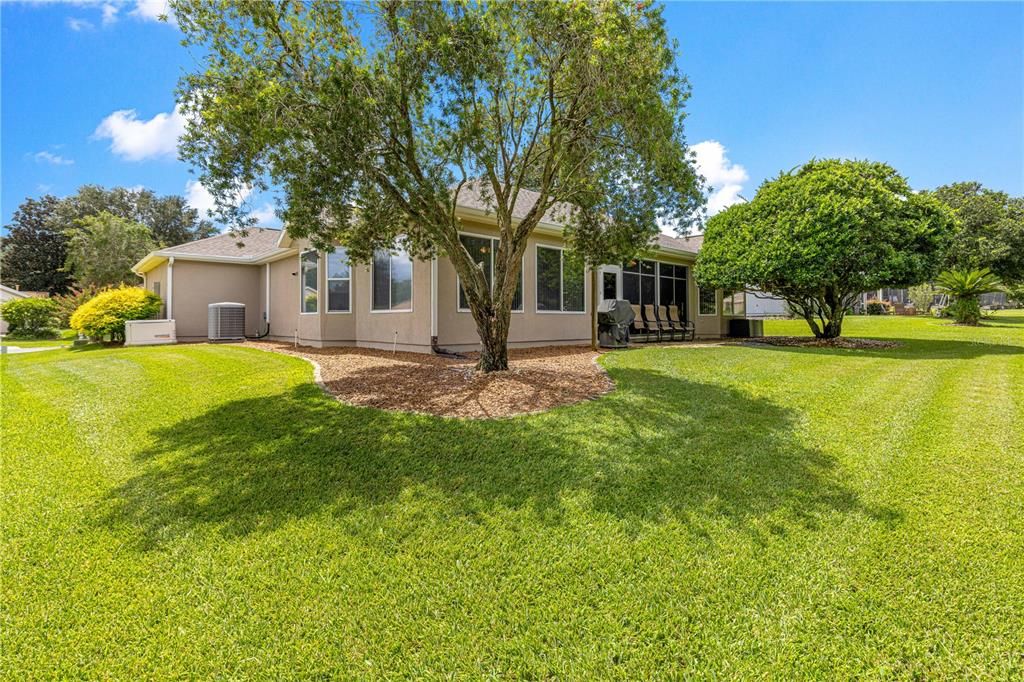 For Sale: $429,000 (2 beds, 2 baths, 1840 Square Feet)