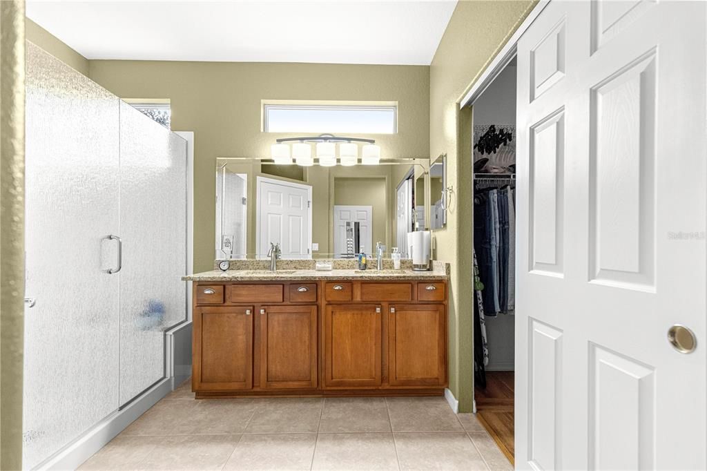 For Sale: $429,000 (2 beds, 2 baths, 1840 Square Feet)