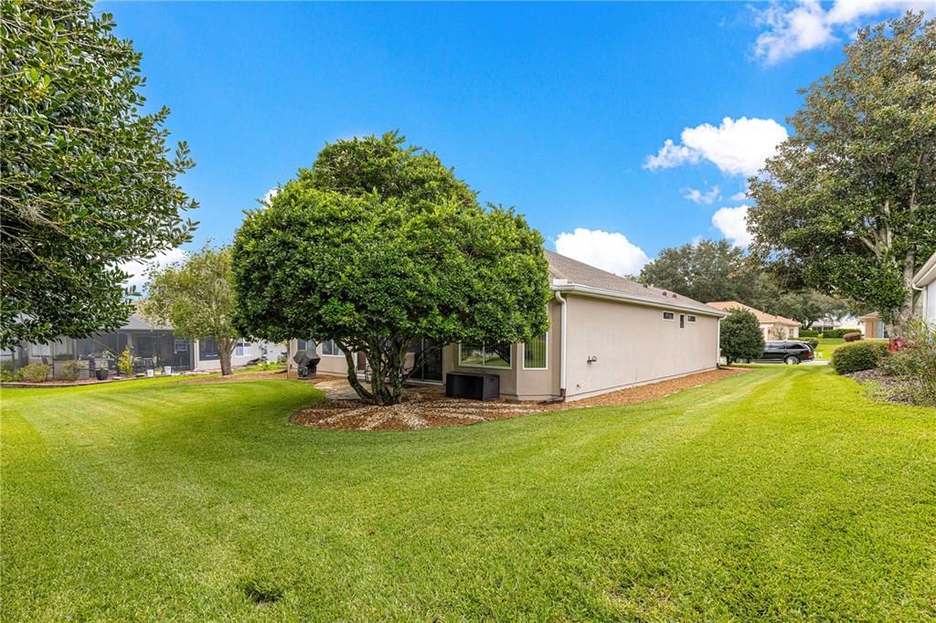 For Sale: $429,000 (2 beds, 2 baths, 1840 Square Feet)