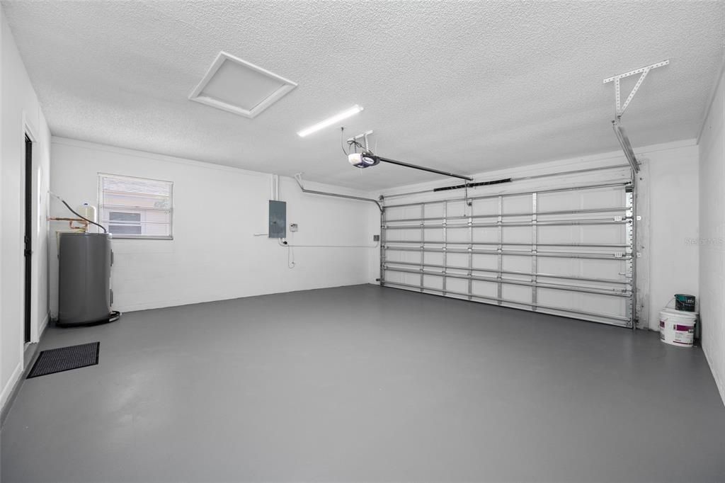 На продажу: $359,000 (3 спален, 2 ванн, 1641 Квадратных фут)