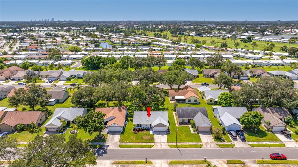 For Sale: $389,000 (2 beds, 2 baths, 1326 Square Feet)