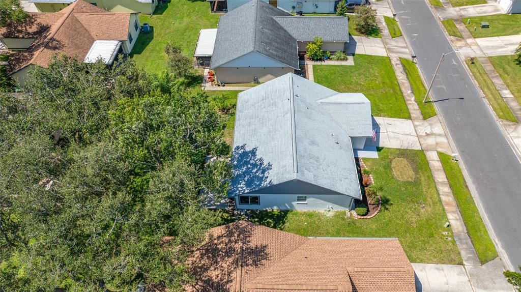 For Sale: $389,000 (2 beds, 2 baths, 1326 Square Feet)