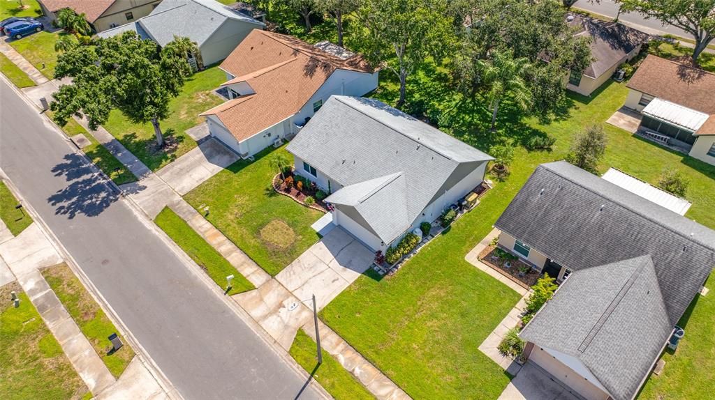 For Sale: $389,000 (2 beds, 2 baths, 1326 Square Feet)