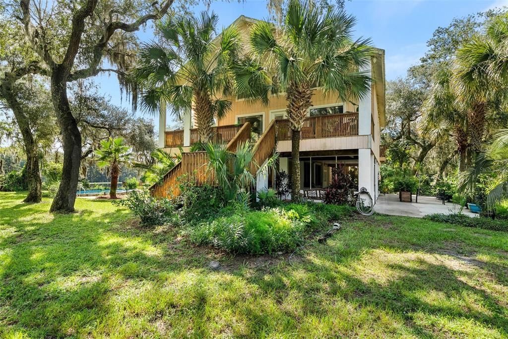 For Sale: $974,013 (5 beds, 4 baths, 4160 Square Feet)