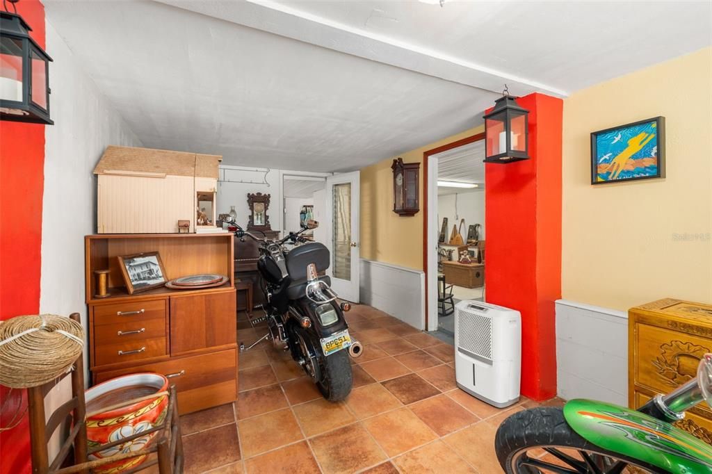 For Sale: $974,013 (5 beds, 4 baths, 4160 Square Feet)