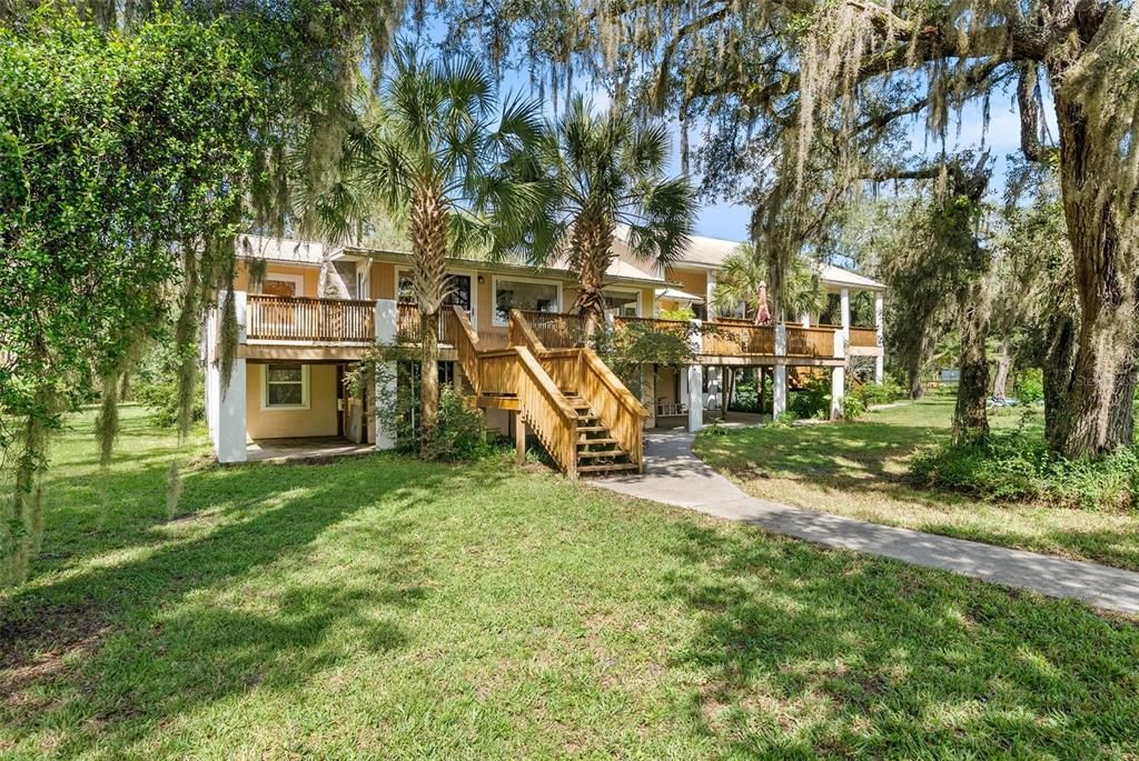 For Sale: $974,013 (5 beds, 4 baths, 4160 Square Feet)