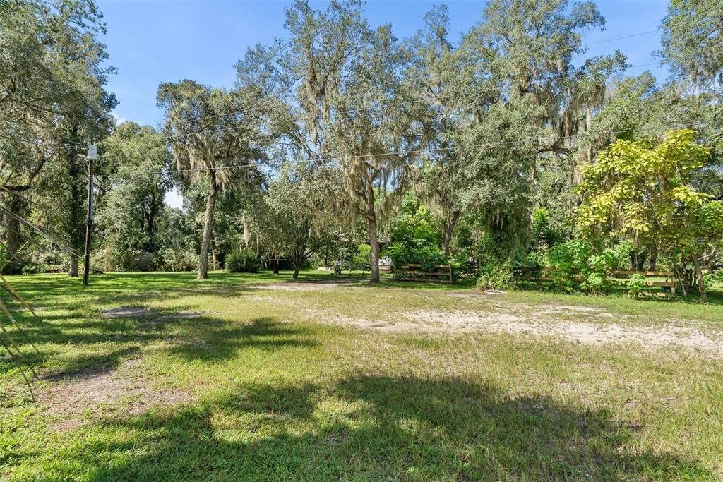 For Sale: $974,013 (5 beds, 4 baths, 4160 Square Feet)
