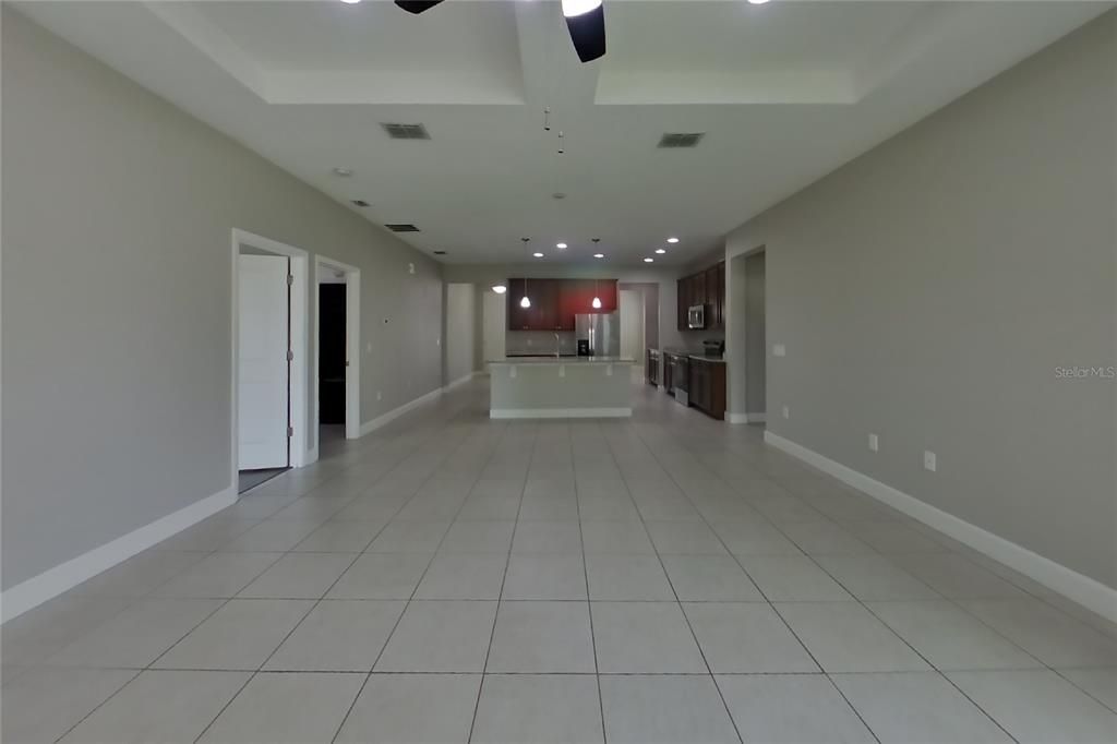 En Renta: $2,479 (3 camas, 2 baños, 1873 Pies cuadrados)