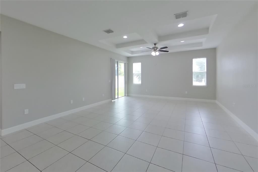 En Renta: $2,479 (3 camas, 2 baños, 1873 Pies cuadrados)