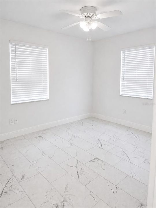 For Rent: $1,645 (2 beds, 1 baths, 900 Square Feet)