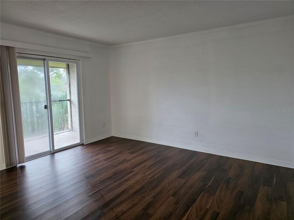 В аренду: $1,550 (2 спален, 2 ванн, 905 Квадратных фут)