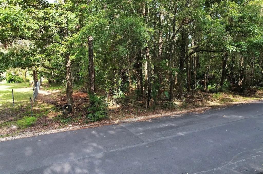 待售: $22,995 (1.00 acres)