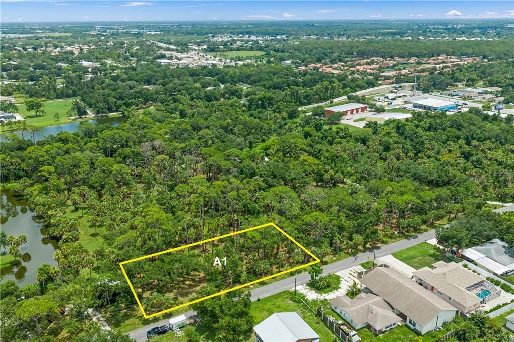 待售: $325,000 (0.60 acres)