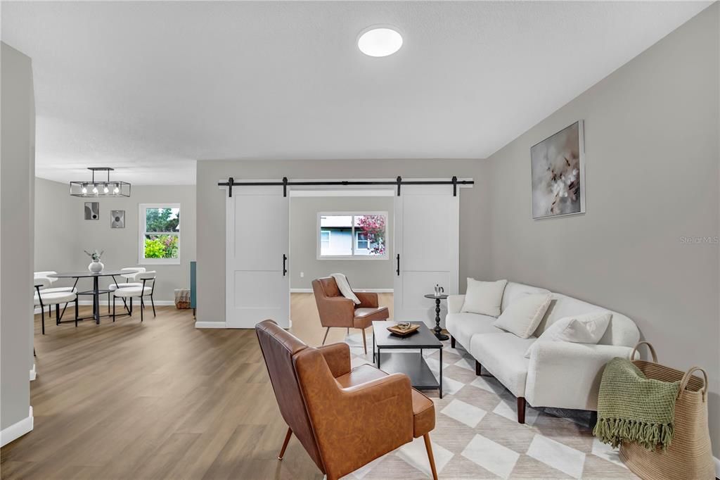 En Venta: $225,000 (2 camas, 2 baños, 1301 Pies cuadrados)